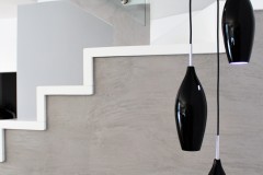 0003. klatka schodowa biale schody beton stairs white concrete