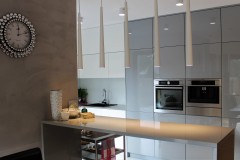 0010. kuchnia biala szara wysoki polysk kitchen white grey high gloss