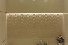 0028. lazienka bezowa swiatlo mozaika desen struktura wanna narozna bathroom beige light mosaic bath